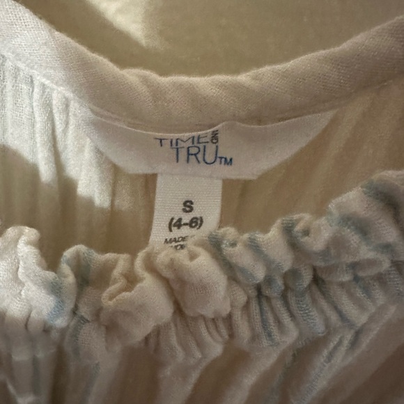 Time and Tru dress - Picture 2 of 4